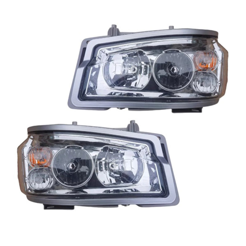 371 Части за камиони Фарове WG9719720001